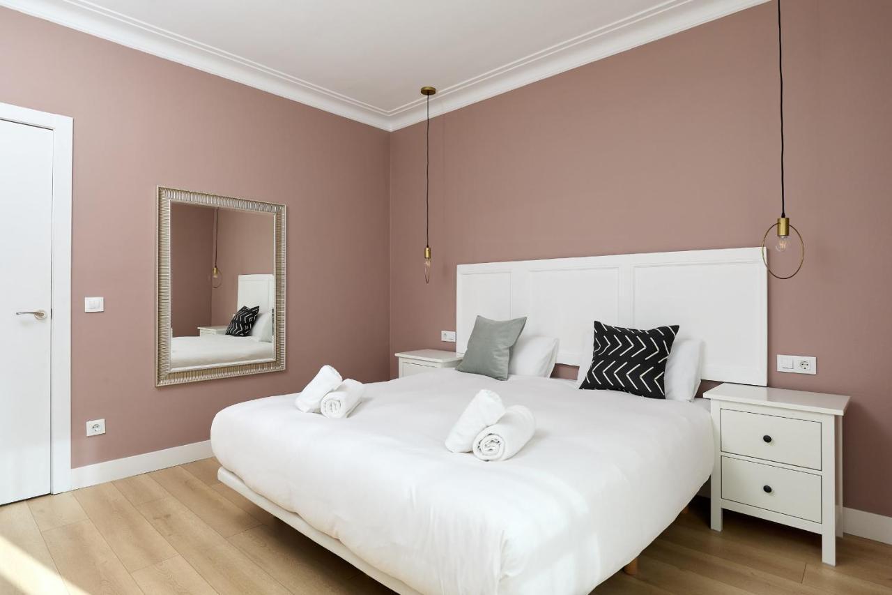 Casa Cosi - Casanova 6 Apartment Barcelona Bagian luar foto